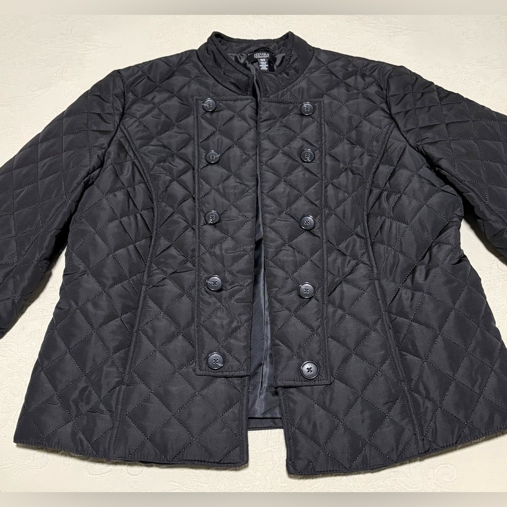 Jones New York Black Quilted Jacket. Sz M